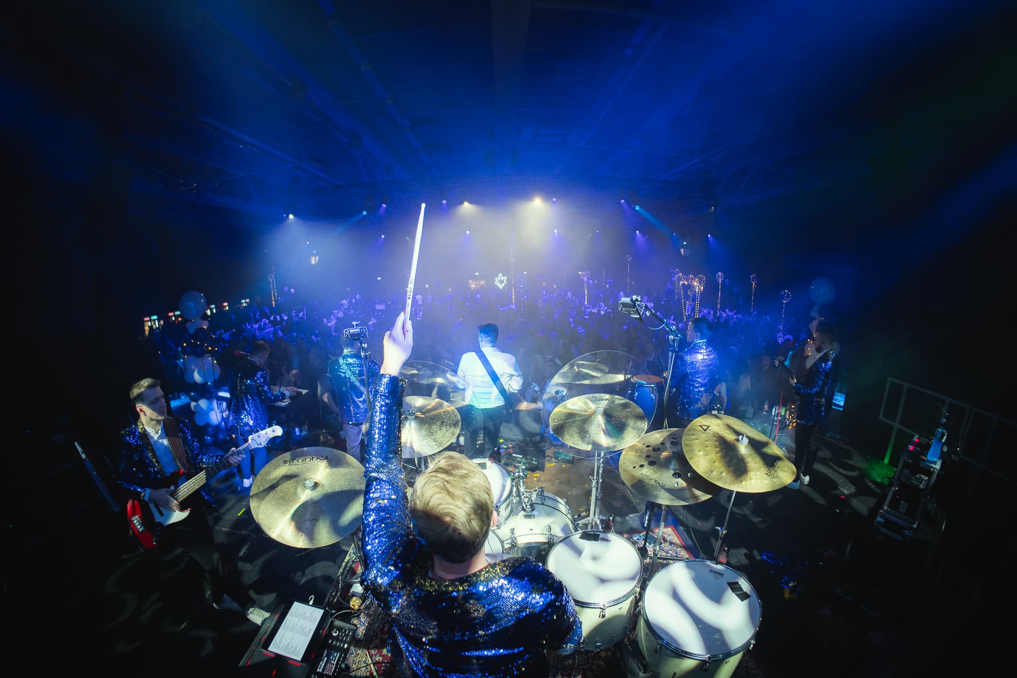 Stuðlabandið á sviði